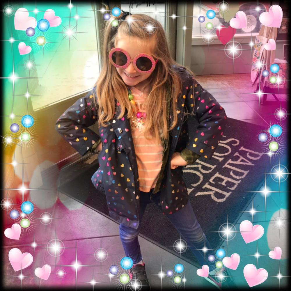 Meet your Posher, Suzanne